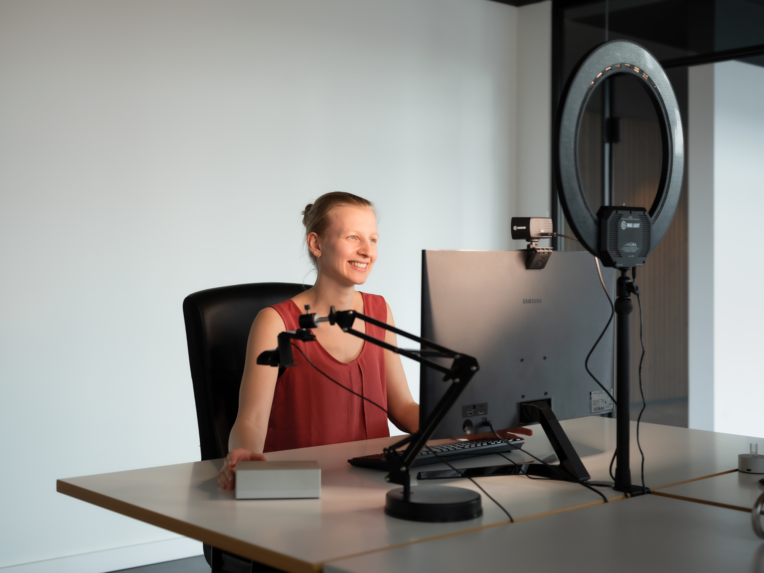 Book an Online Meeting